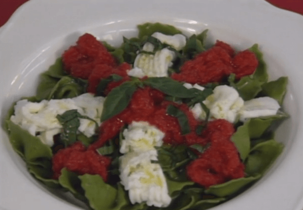 Green Bow-tie Pasta