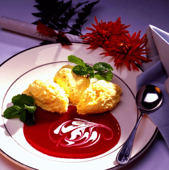 Peach Mousse with Raspberry Coulis