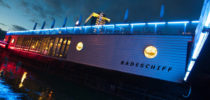 das-holy-moly-badeschiff-II_credits-citronenrot-e1359392075455 cropped