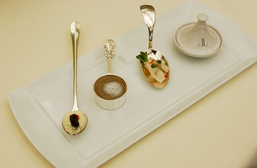 The Everest Spoons