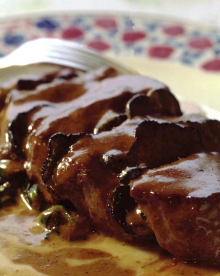 Thin Slices of Beef with Truffles and Spinach