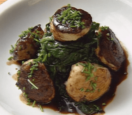 Sautéed Shiitake Mushrooms with Foie Gras Mousse and Port Wine Sauce