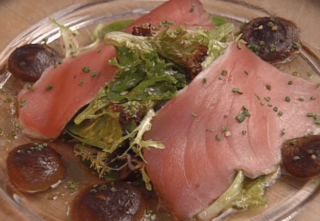 Tuna Sashimi Salad with Sesame Vinaigrette ►