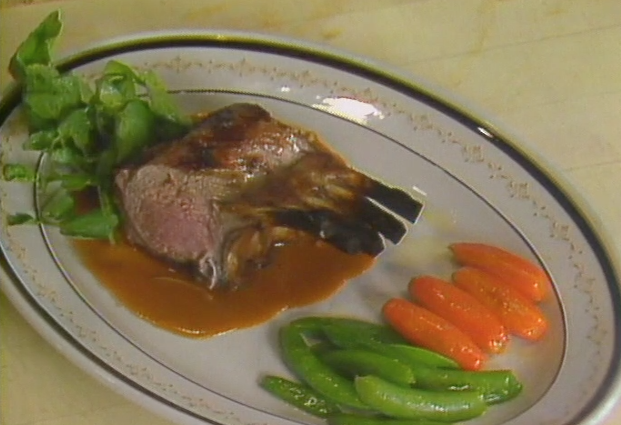 Rack of Lamb with Herb Sauce ►