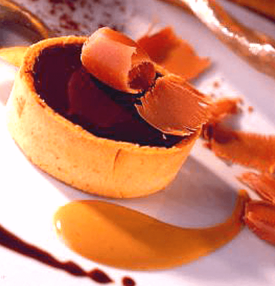 Banana-Chocolate Tart with Hazelnut Sauce