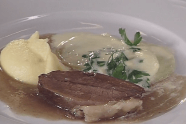 Stewed Beef Shoulder Tip with Mashed Potatoes and Kohlrabi