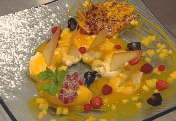 Crème Brûlée with Caramelized Mangoes and Mango Purée