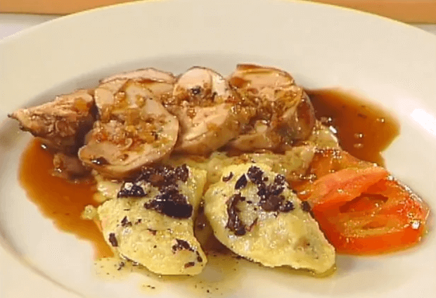 Roasted Rabbit with Onion Gravy