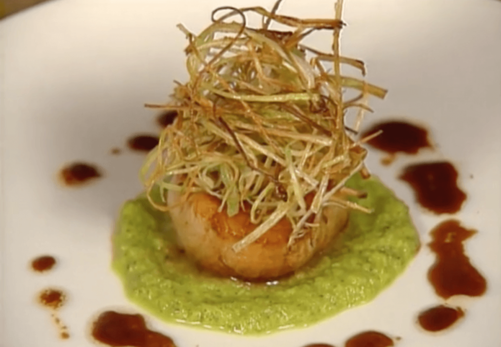 Sauteed Scallops with Zucchini Coulis