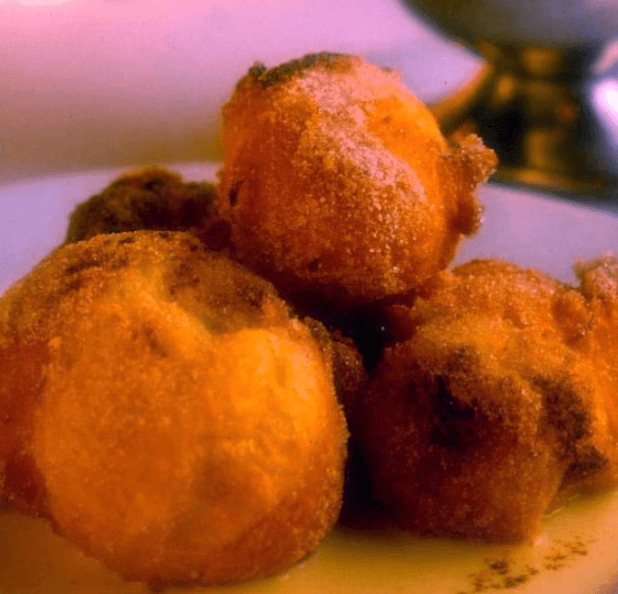 Beignets with Vanilla Sauce
